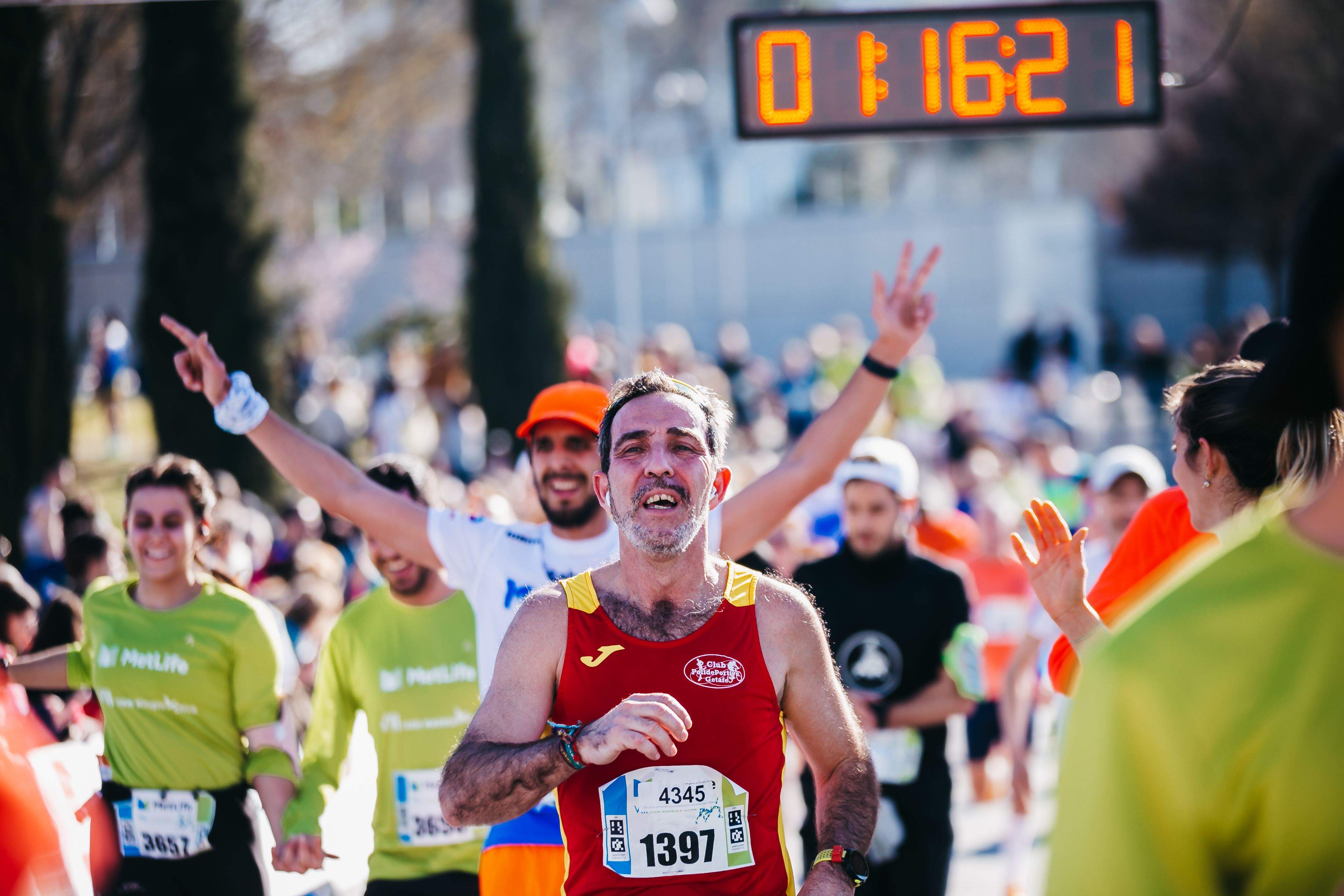 Todas las fotos del Metlife 15K Madrid Activa 2023 540