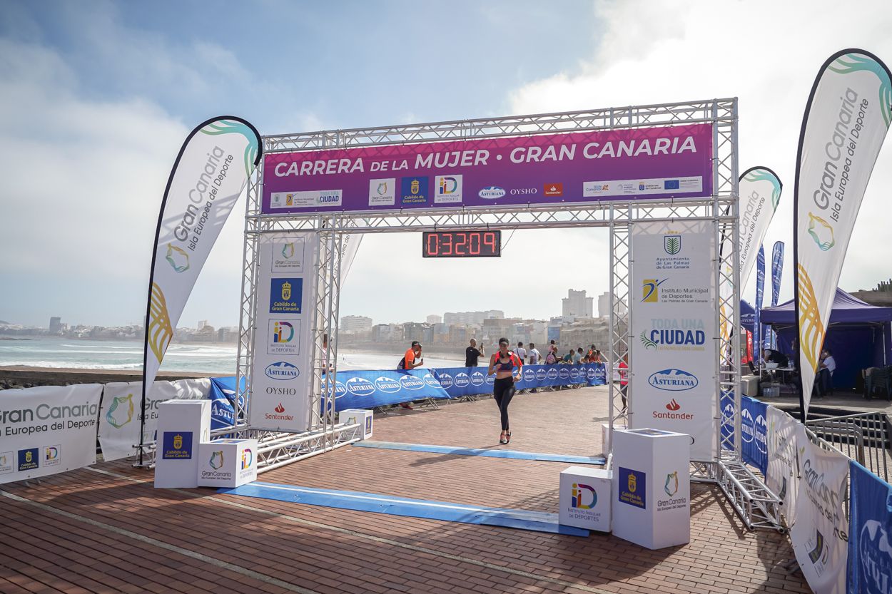 Las fotos de meta de la Carrera de la Mujer de Gran Canaria 11 31 20 15701 O
