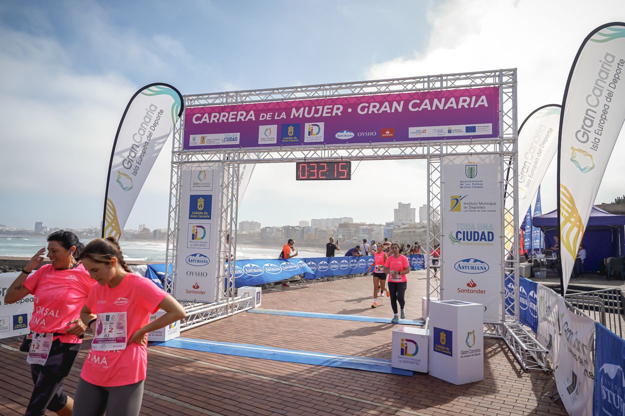 Las fotos de meta de la Carrera de la Mujer de Gran Canaria 11 31 26 15701 O