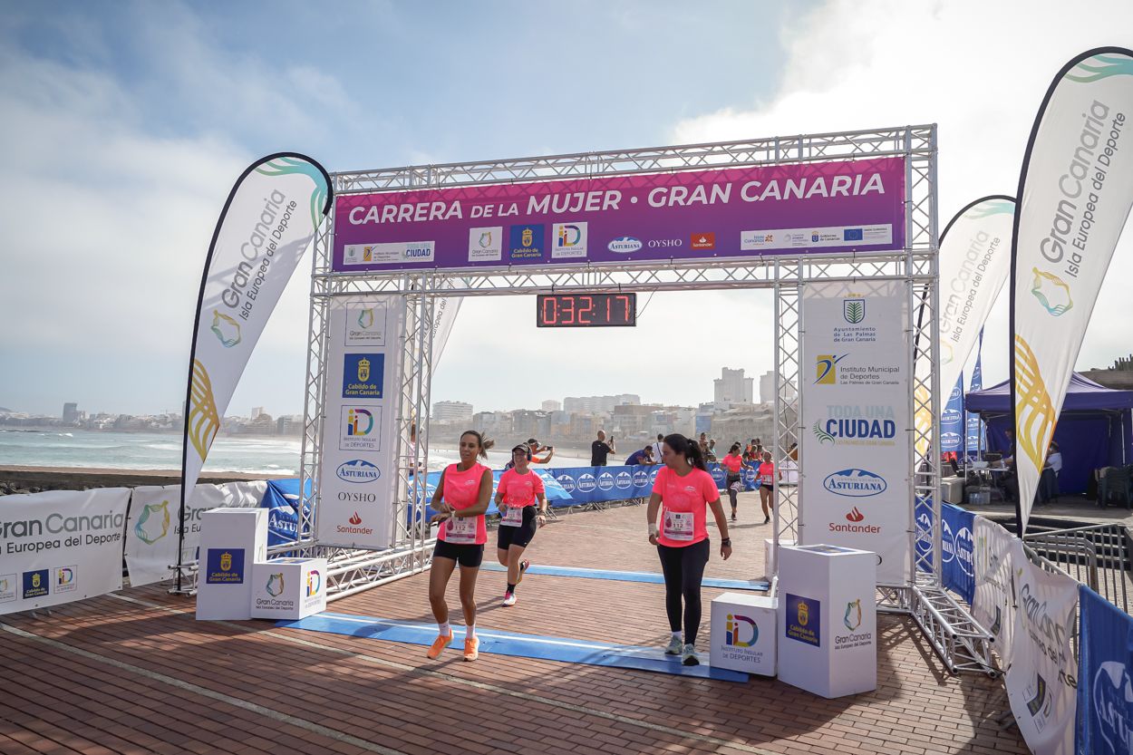 Las fotos de meta de la Carrera de la Mujer de Gran Canaria 11 31 28 15701 O