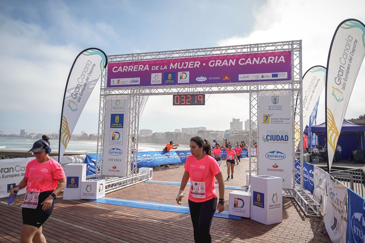 Las fotos de meta de la Carrera de la Mujer de Gran Canaria 11 31 30 15701 O