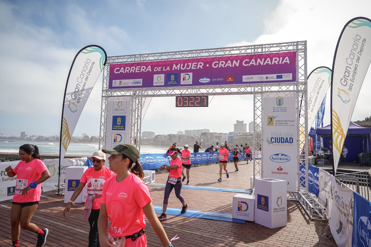 Las fotos de meta de la Carrera de la Mujer de Gran Canaria 11 31 37 15701 O