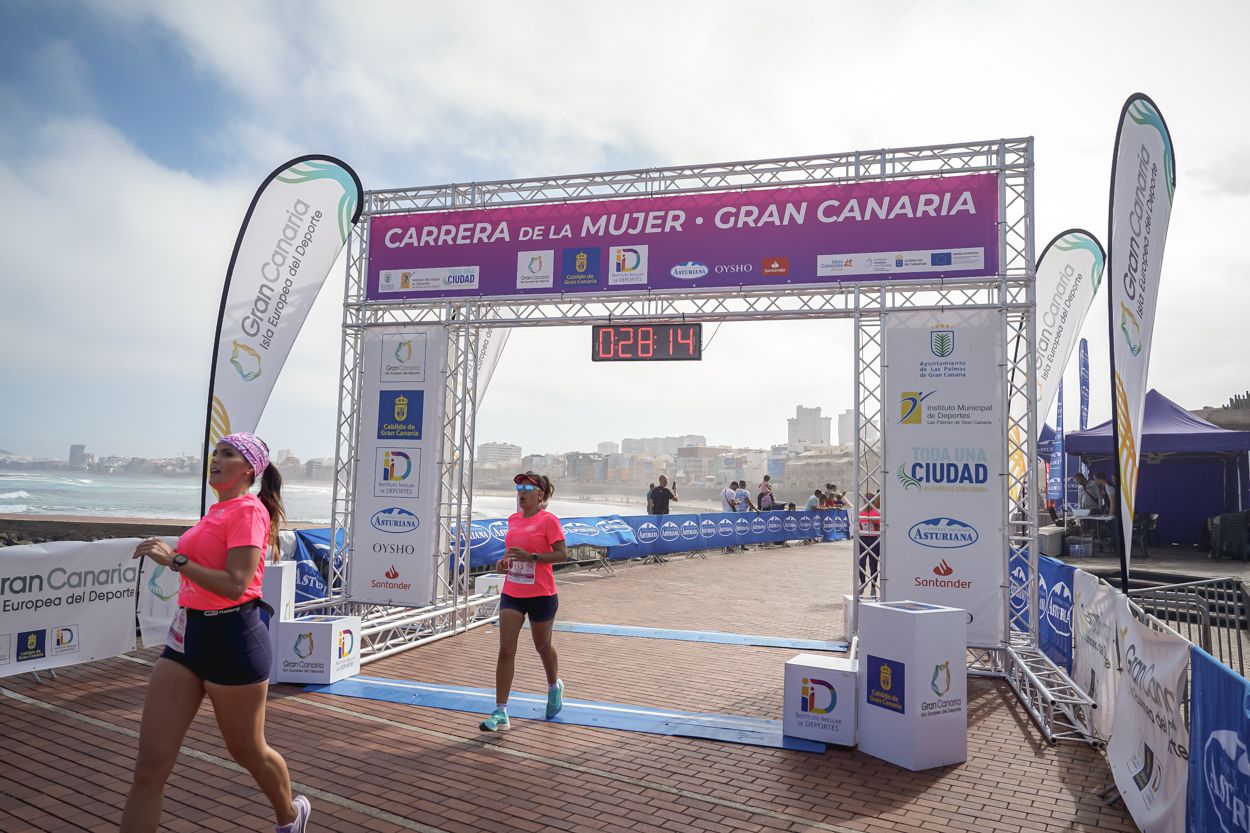 Las fotos de meta de la Carrera de la Mujer de Gran Canaria11 27 25 15701 O