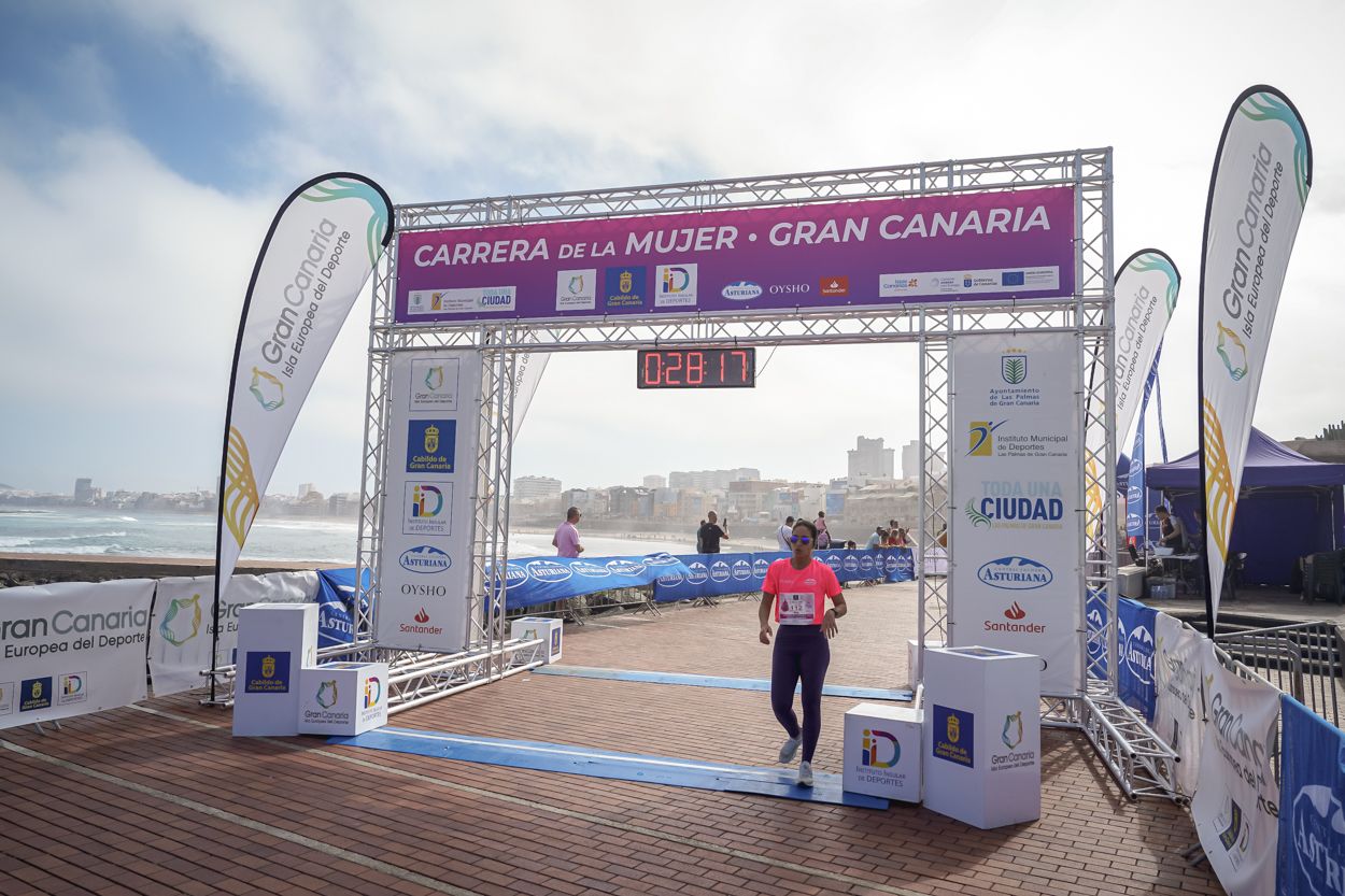Las fotos de meta de la Carrera de la Mujer de Gran Canaria11 27 28 15701 O