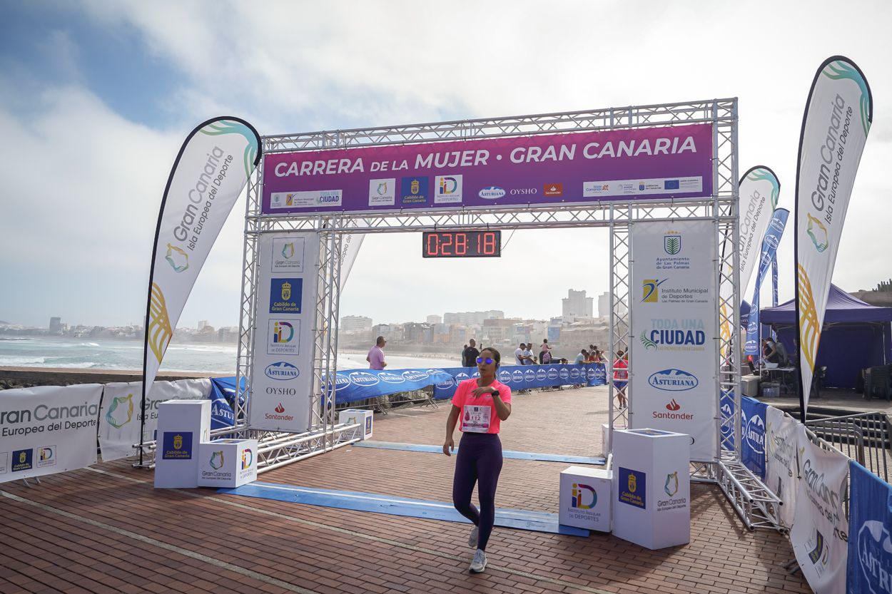 Las fotos de meta de la Carrera de la Mujer de Gran Canaria11 27 29 15701 O