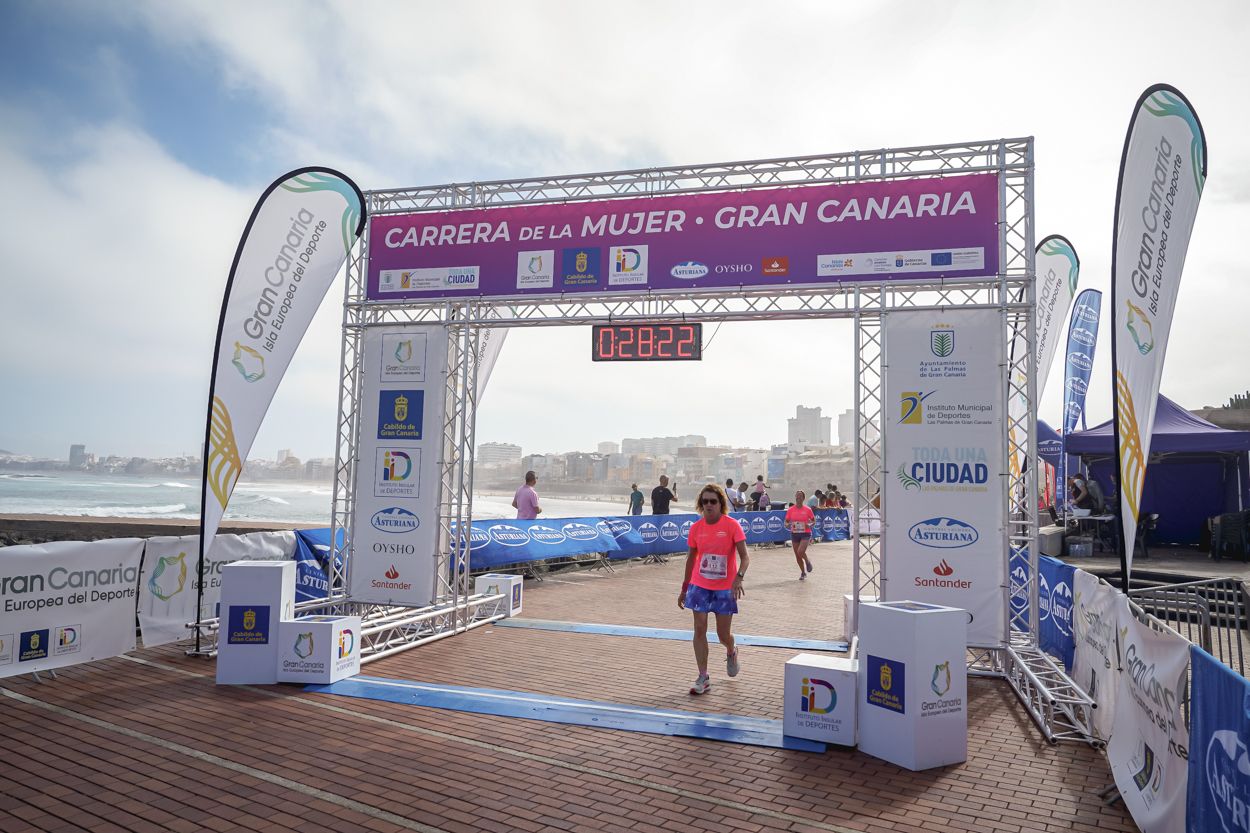 Las fotos de meta de la Carrera de la Mujer de Gran Canaria11 27 33 15701 O