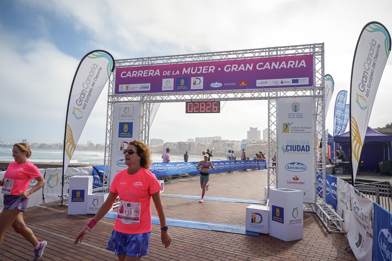 Las fotos de meta de la Carrera de la Mujer de Gran Canaria11 27 37 15701 O