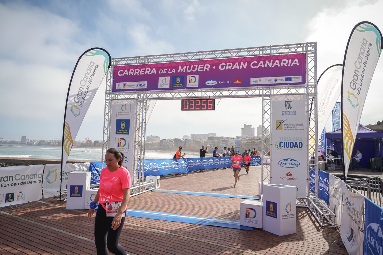 Las fotos de meta de la Carrera de la Mujer de Gran Canaria 11 32 07 15701 O