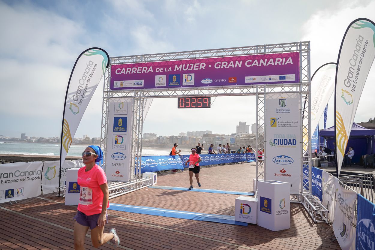 Las fotos de meta de la Carrera de la Mujer de Gran Canaria 11 32 10 15701 O
