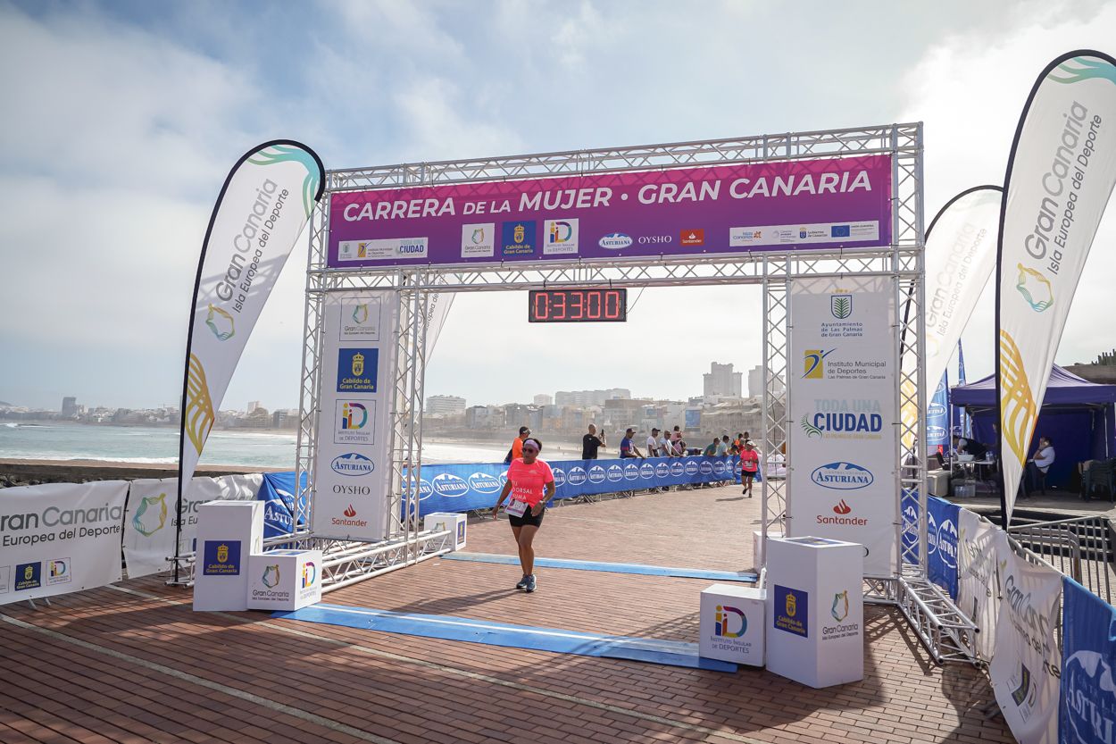 Las fotos de meta de la Carrera de la Mujer de Gran Canaria 11 32 11 15701 O