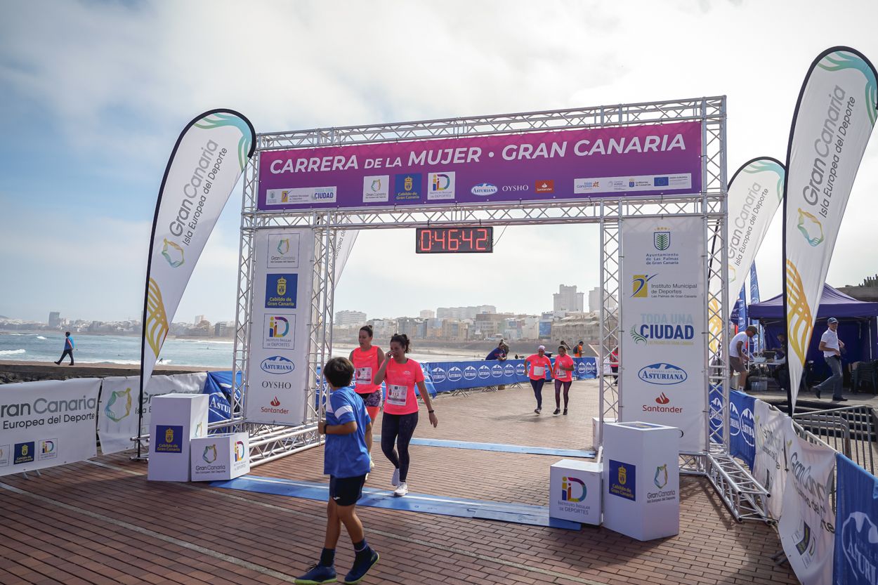 Las fotos de meta de la Carrera de la Mujer de Gran Canaria 11 45 52 15701 O