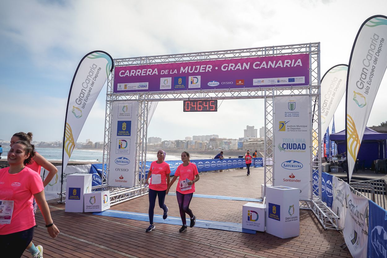 Las fotos de meta de la Carrera de la Mujer de Gran Canaria 11 45 55 15701 O