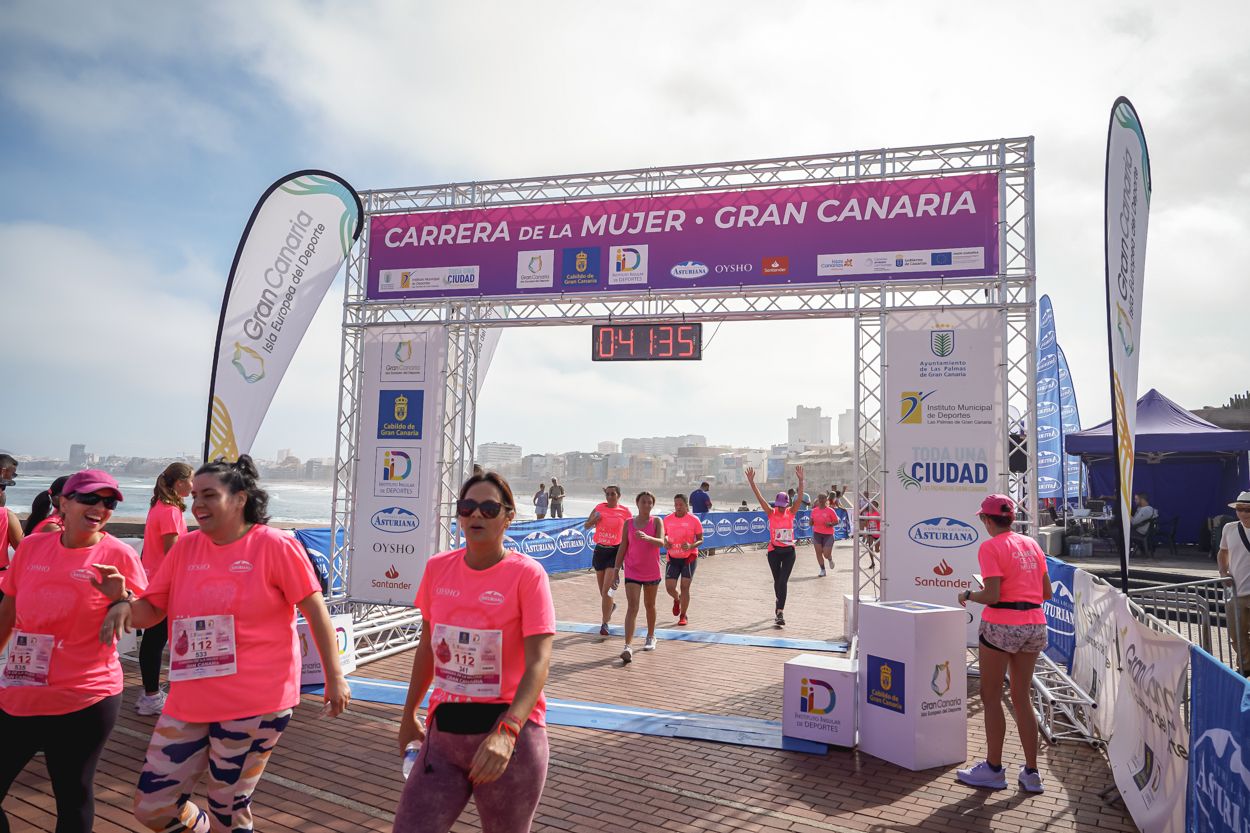 Las fotos de meta de la Carrera de la Mujer de Gran Canaria 11 40 46 15701 O