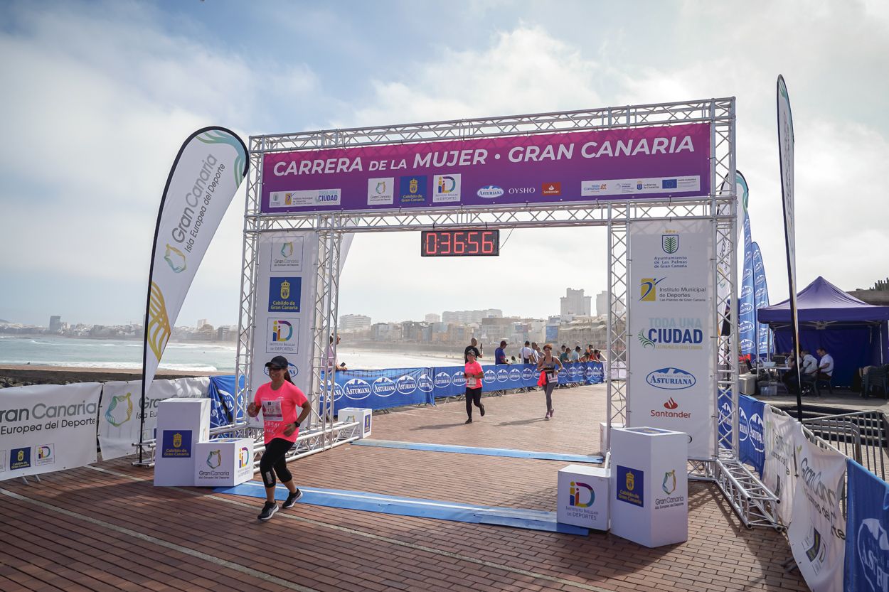 Las fotos de meta de la Carrera de la Mujer de Gran Canaria 11 36 07 15701 O