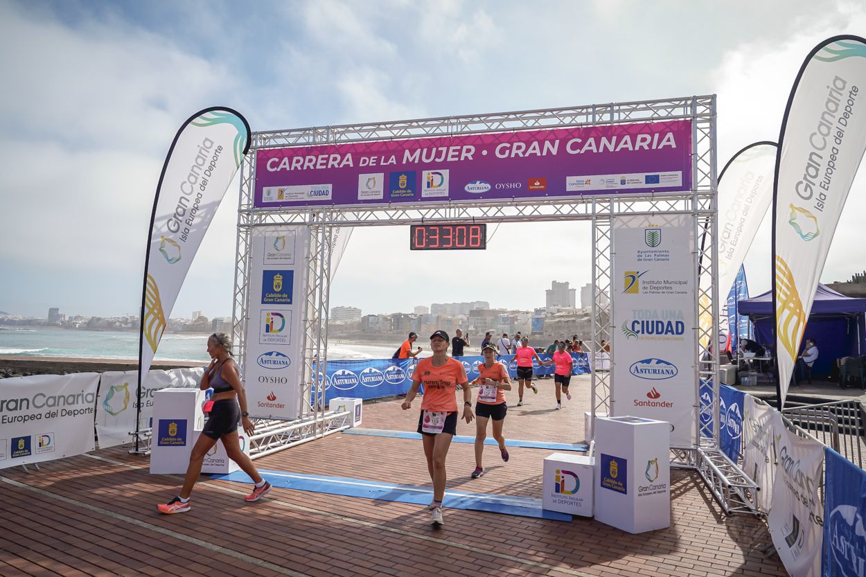 Las fotos de meta de la Carrera de la Mujer de Gran Canaria 11 32 19 15701 O