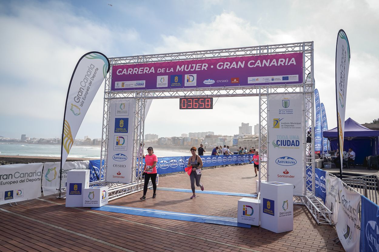 Las fotos de meta de la Carrera de la Mujer de Gran Canaria 11 36 09 15701 O