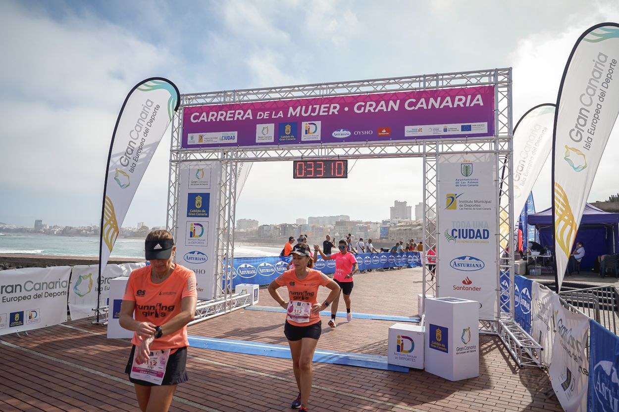 Las fotos de meta de la Carrera de la Mujer de Gran Canaria 11 32 21 15701 O