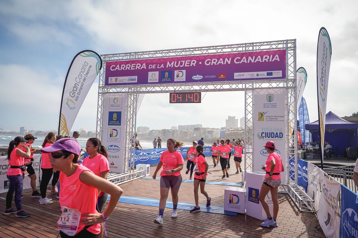 Las fotos de meta de la Carrera de la Mujer de Gran Canaria 11 40 51 15701 O