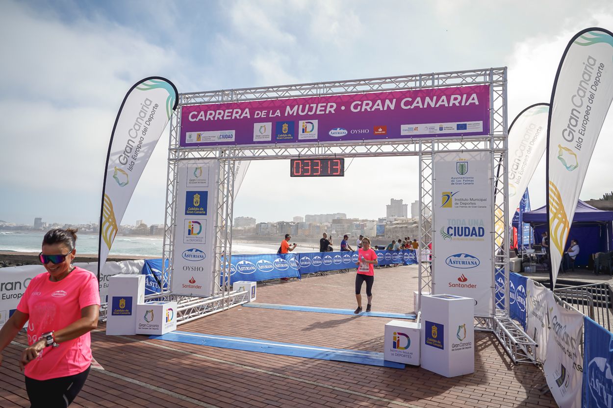 Las fotos de meta de la Carrera de la Mujer de Gran Canaria 11 32 24 15701 O