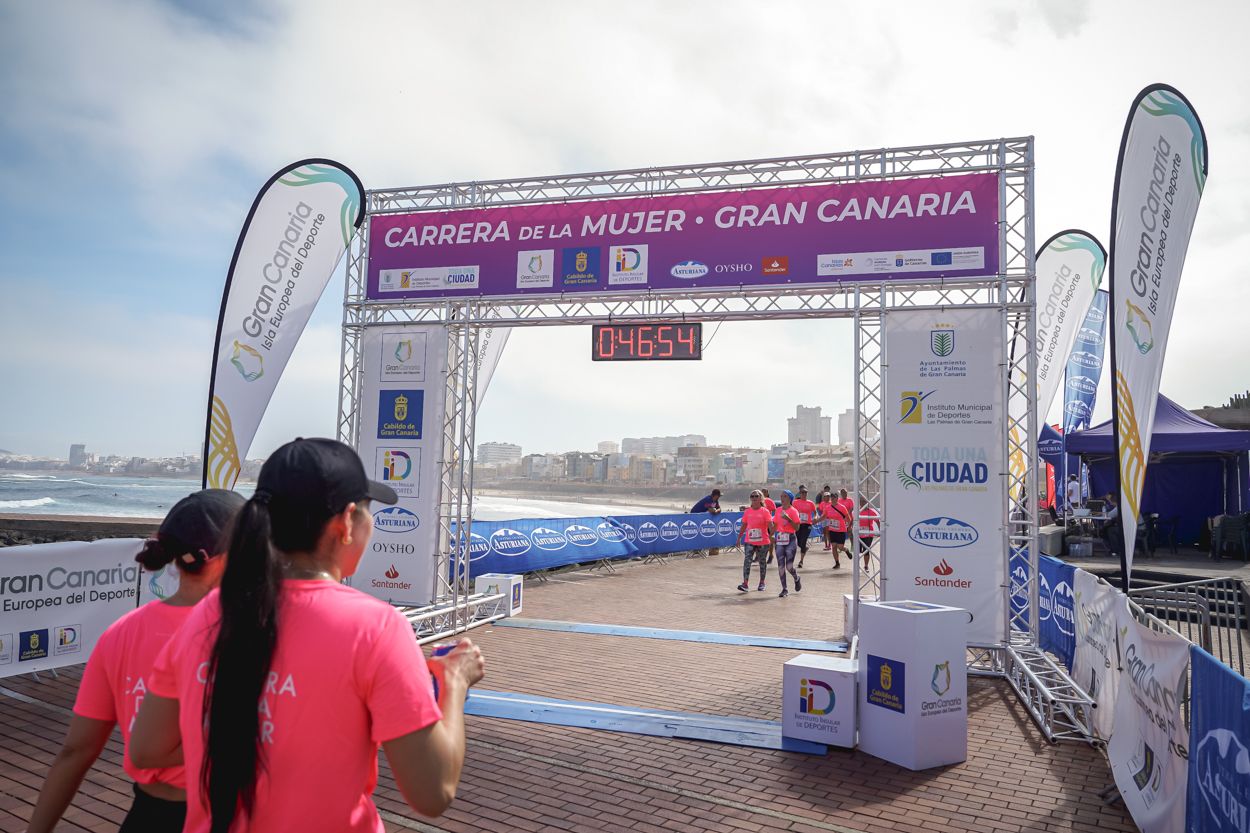 Las fotos de meta de la Carrera de la Mujer de Gran Canaria 11 46 05 15701 O