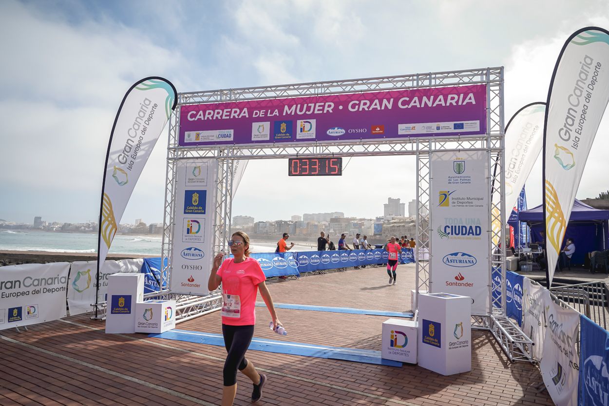 Las fotos de meta de la Carrera de la Mujer de Gran Canaria 11 32 26 15701 O