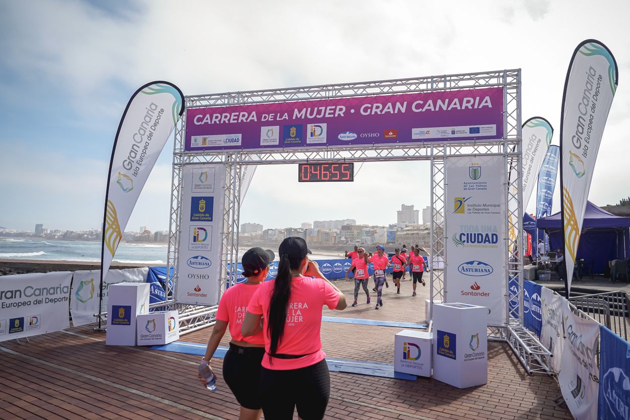Las fotos de meta de la Carrera de la Mujer de Gran Canaria 11 46 06 15701 O