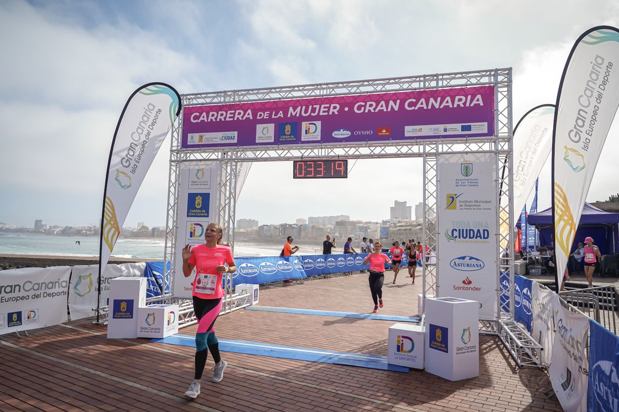 Las fotos de meta de la Carrera de la Mujer de Gran Canaria 11 32 30 15701 O