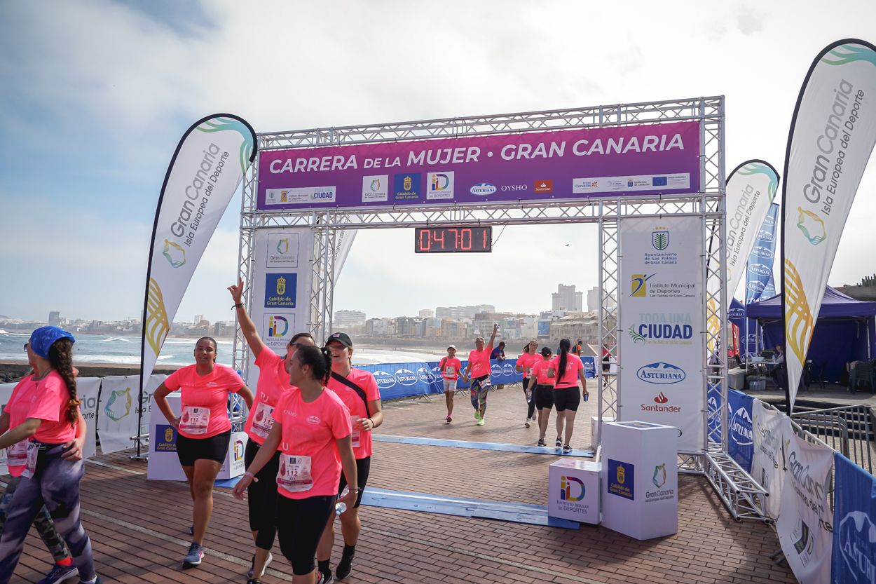Las fotos de meta de la Carrera de la Mujer de Gran Canaria 11 46 12 15701 O