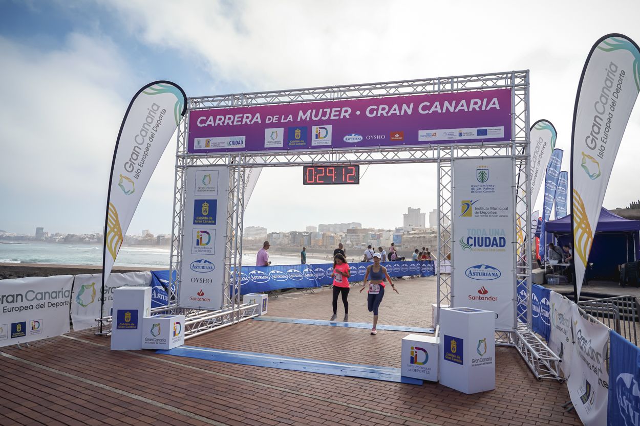 Las fotos de meta de la Carrera de la Mujer de Gran Canaria11 28 23 15701 O