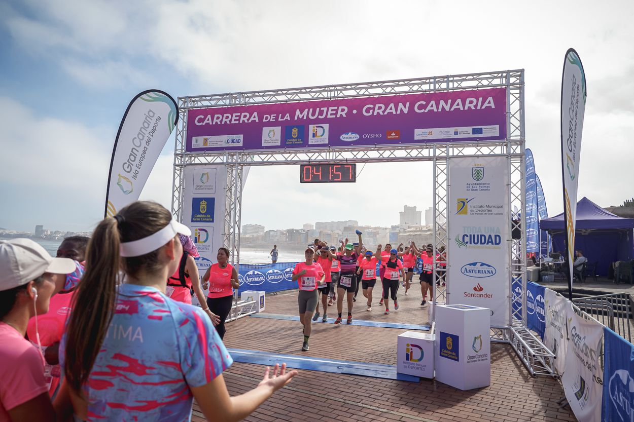 Las fotos de meta de la Carrera de la Mujer de Gran Canaria 11 41 08 15701 O