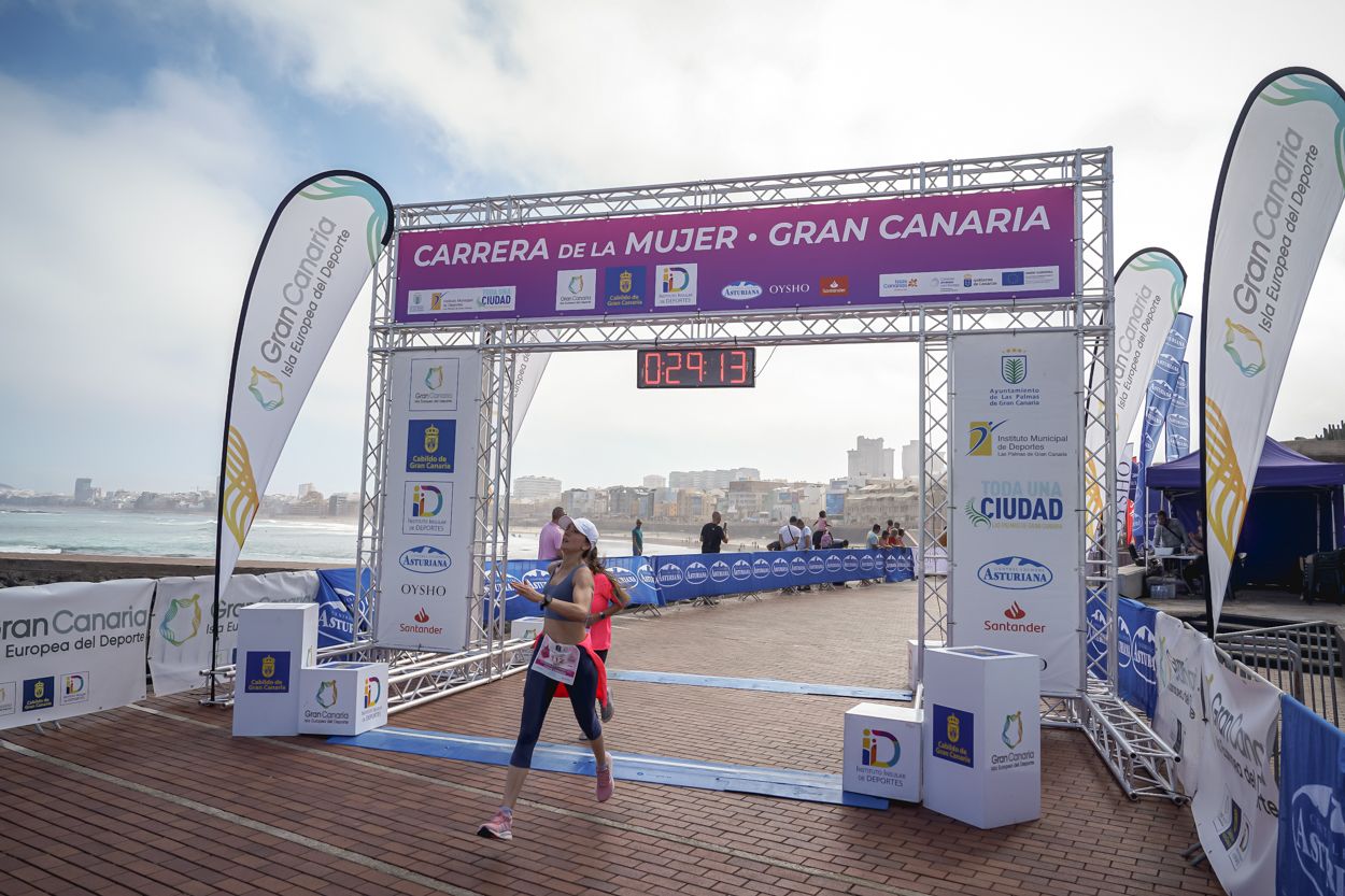 Las fotos de meta de la Carrera de la Mujer de Gran Canaria11 28 24 15701 O