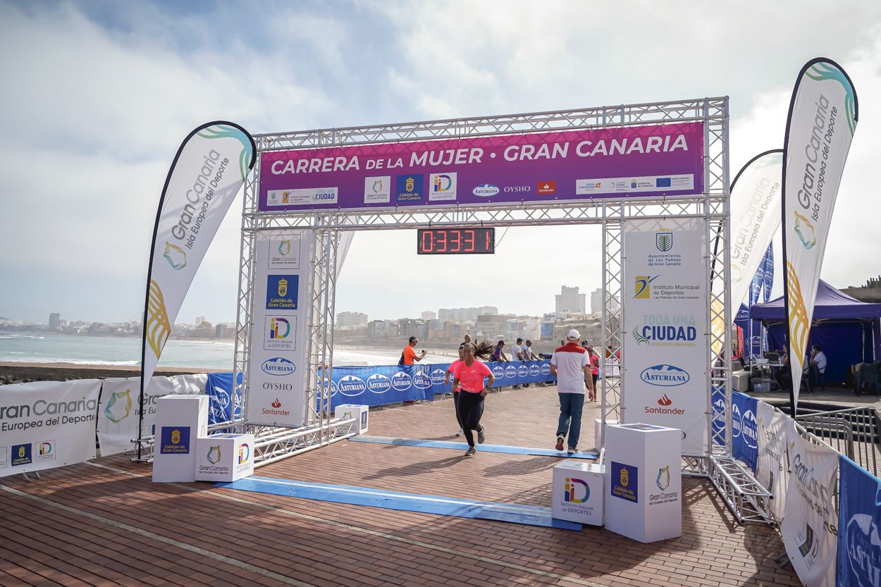 Las fotos de meta de la Carrera de la Mujer de Gran Canaria 11 32 42 15701 O