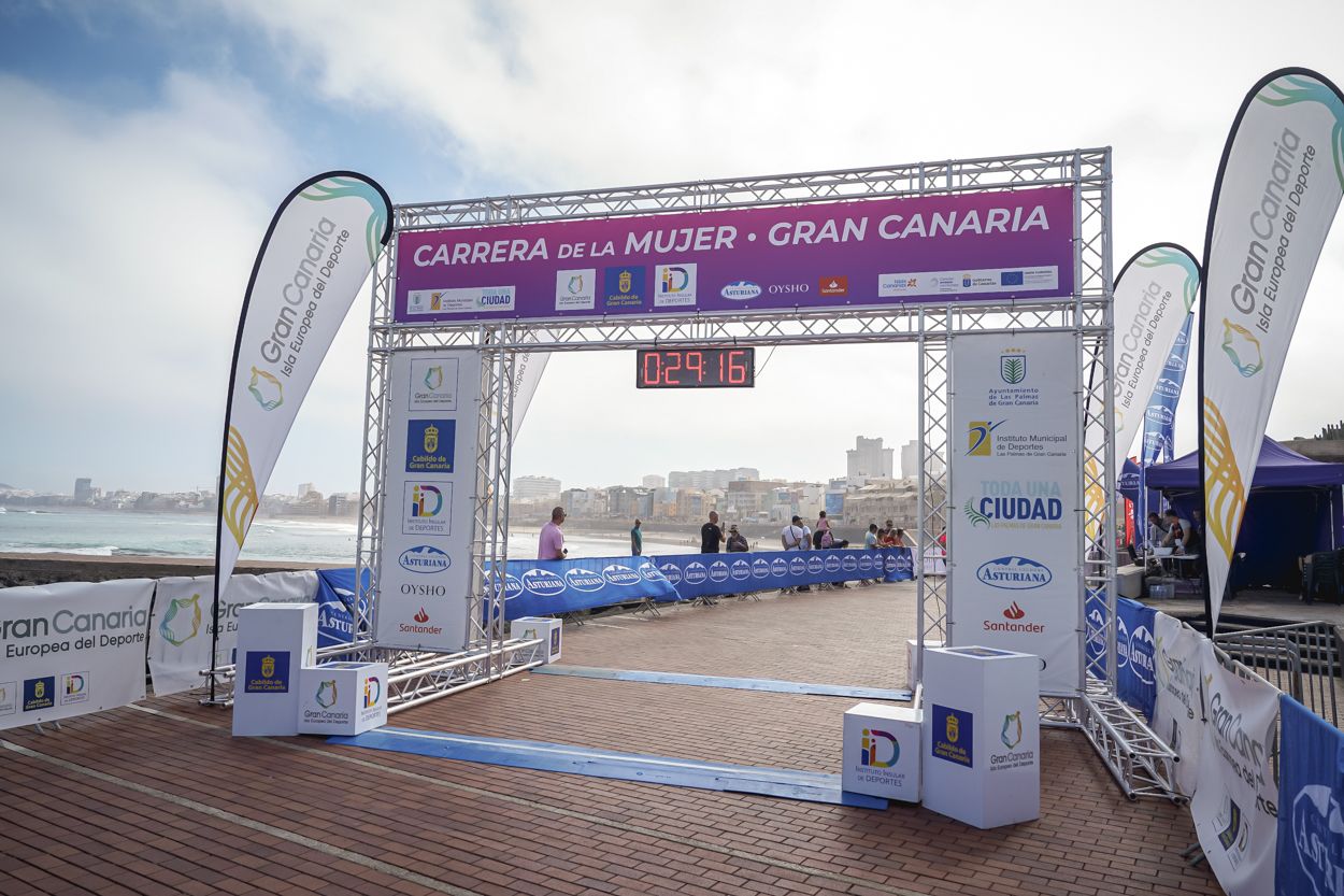 Las fotos de meta de la Carrera de la Mujer de Gran Canaria11 28 27 15701 O