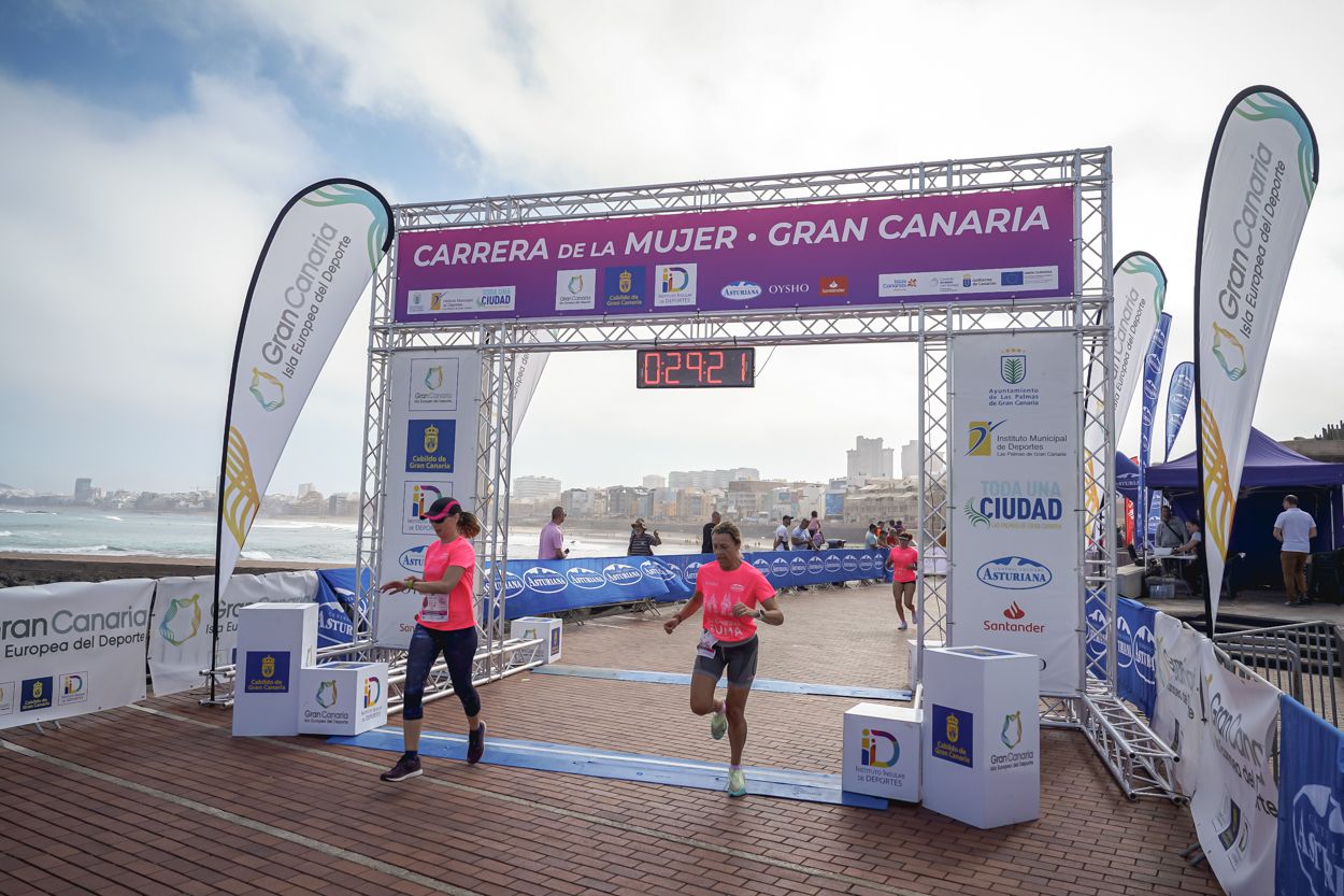 Las fotos de meta de la Carrera de la Mujer de Gran Canaria11 28 32 15701 O