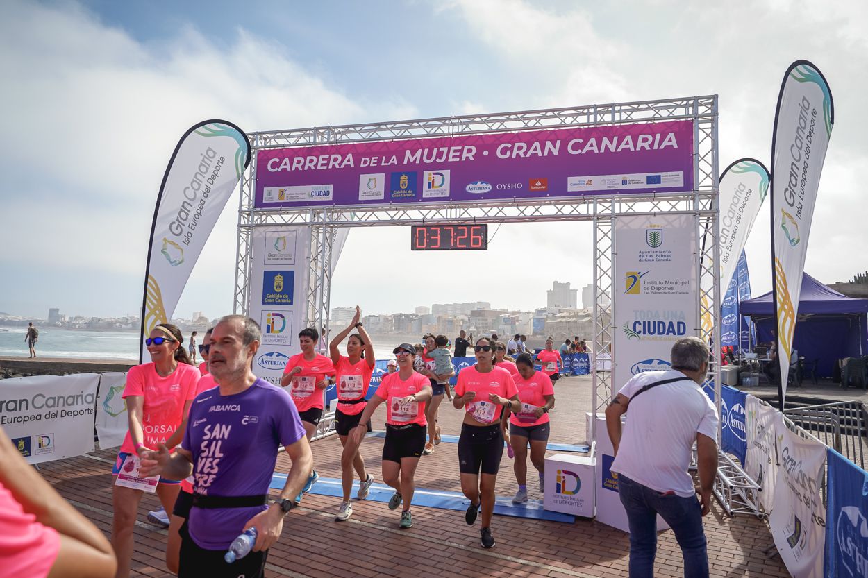 Las fotos de meta de la Carrera de la Mujer de Gran Canaria 11 36 37 15701 O