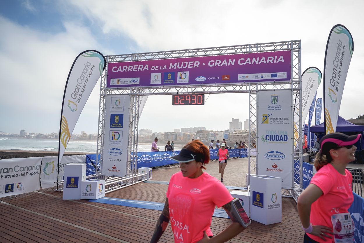 Las fotos de meta de la Carrera de la Mujer de Gran Canaria11 28 41 15701 O