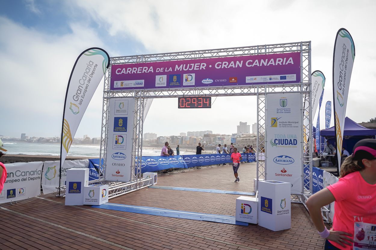 Las fotos de meta de la Carrera de la Mujer de Gran Canaria11 28 44 15701 O