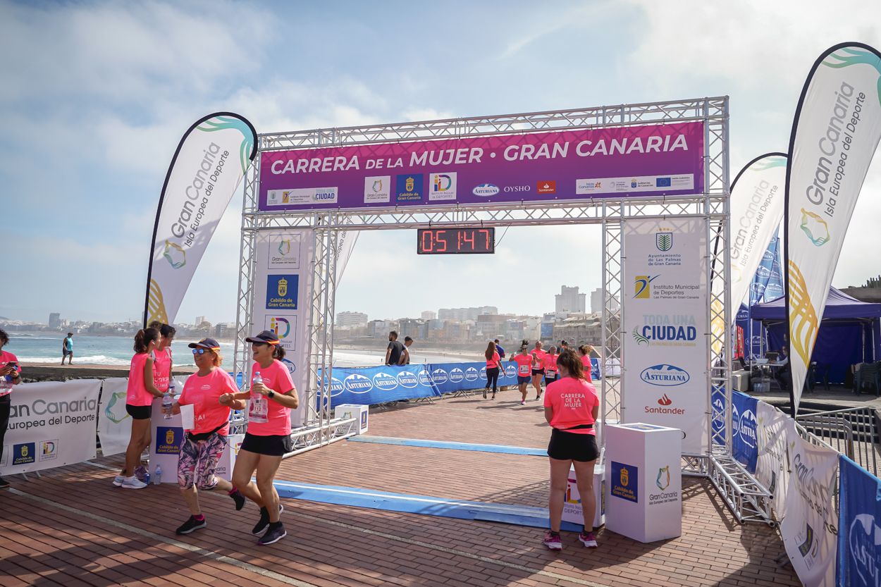 Las fotos de meta de la Carrera de la Mujer de Gran Canaria 11 50 58 15701 O