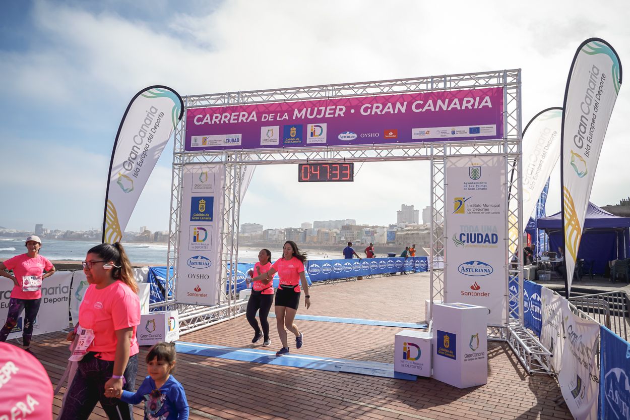 Las fotos de meta de la Carrera de la Mujer de Gran Canaria 11 46 44 15701 O