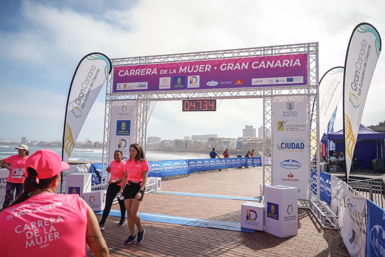 Las fotos de meta de la Carrera de la Mujer de Gran Canaria 11 46 45 15701 O
