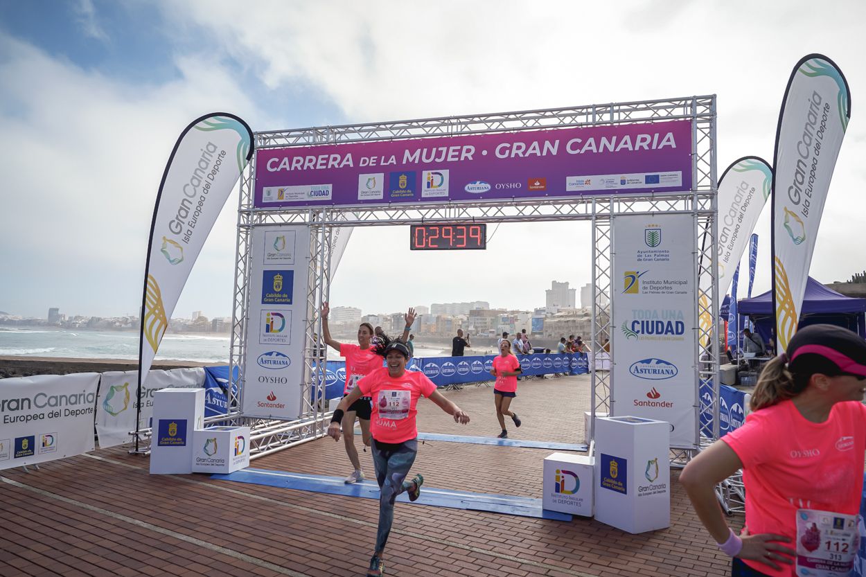 Las fotos de meta de la Carrera de la Mujer de Gran Canaria11 28 50 15701 O