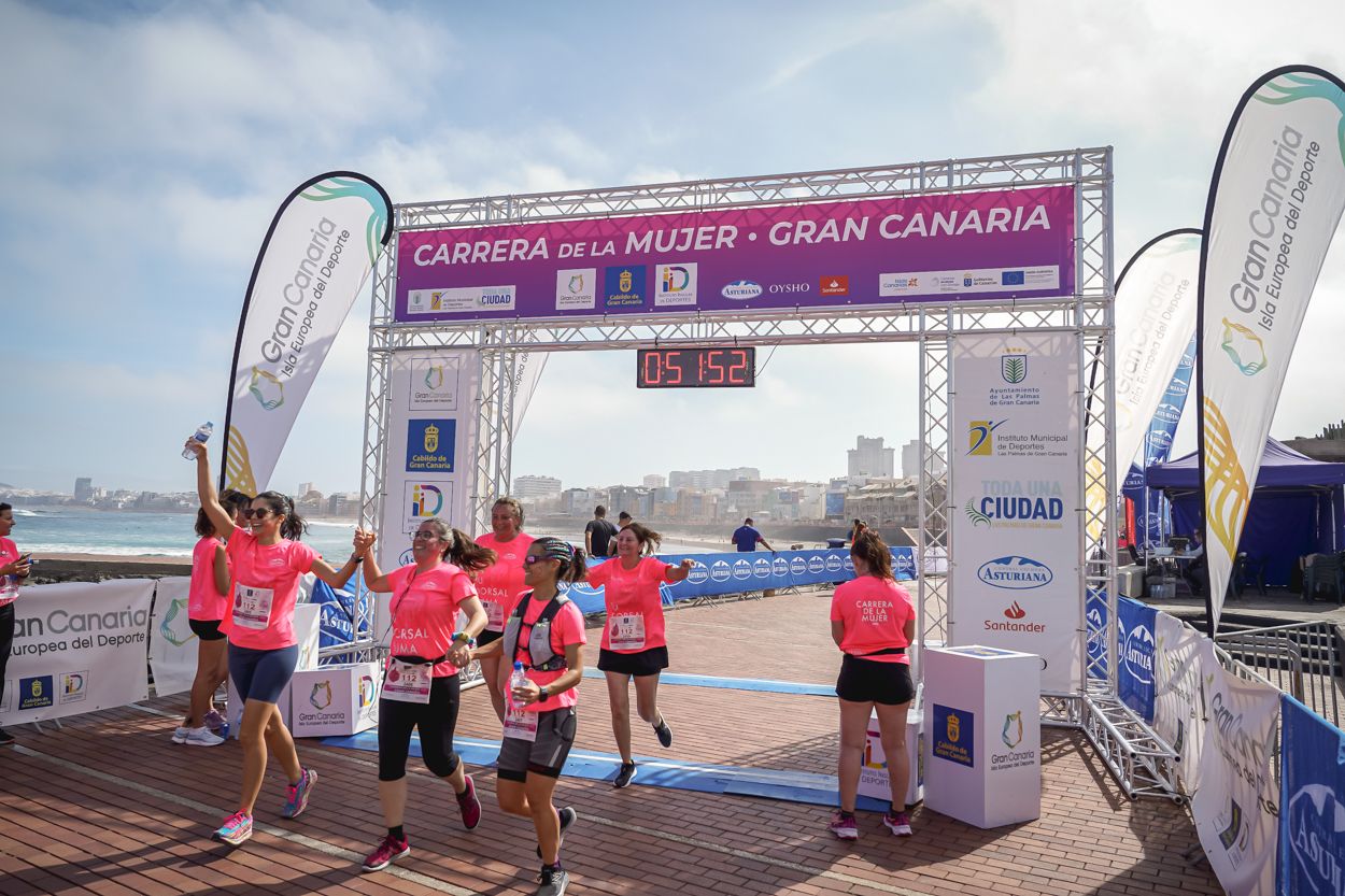 Las fotos de meta de la Carrera de la Mujer de Gran Canaria 11 51 03 15701 O