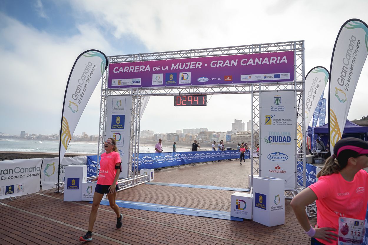 Las fotos de meta de la Carrera de la Mujer de Gran Canaria11 28 52 15701 O
