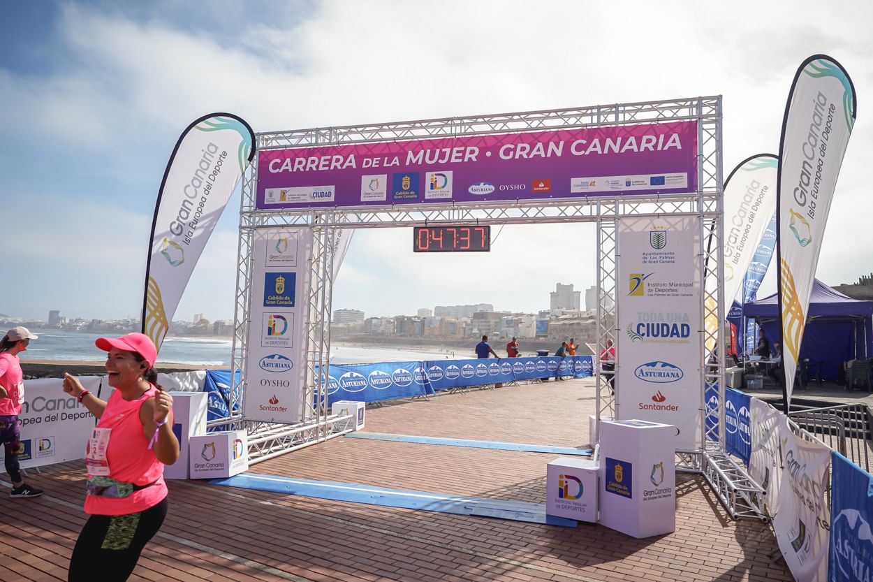 Las fotos de meta de la Carrera de la Mujer de Gran Canaria 11 46 48 15701 O