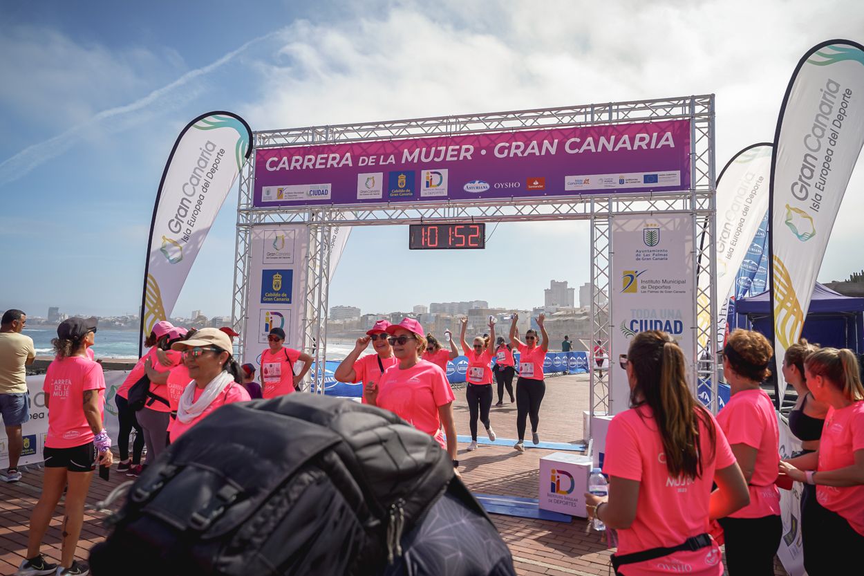 Las fotos de meta de la Carrera de la Mujer de Gran Canaria 12 01 03 15701 O