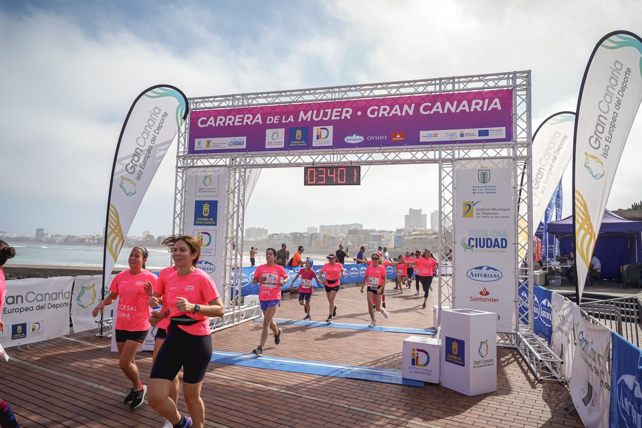 Las fotos de meta de la Carrera de la Mujer de Gran Canaria 11 33 12 15701 O