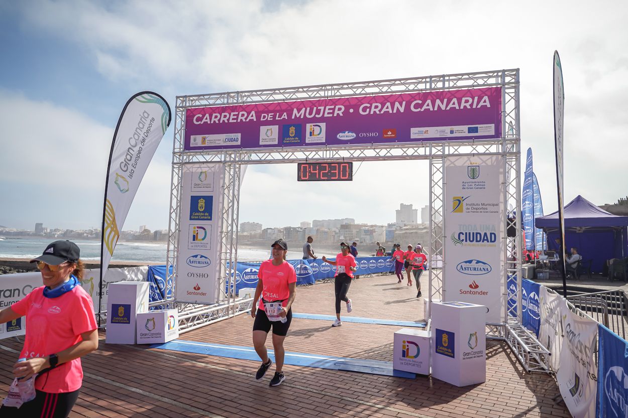 Las fotos de meta de la Carrera de la Mujer de Gran Canaria 11 41 41 15701 O