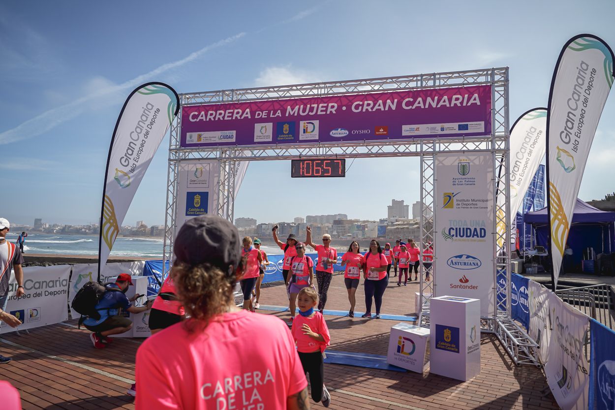 Las fotos de meta de la Carrera de la Mujer de Gran Canaria 12 06 07 15701 O