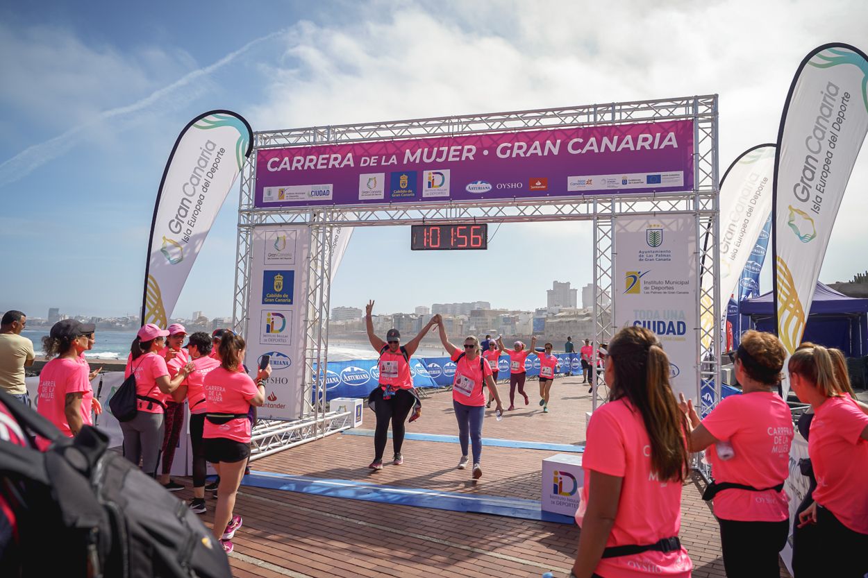 Las fotos de meta de la Carrera de la Mujer de Gran Canaria 12 01 07 15701 O