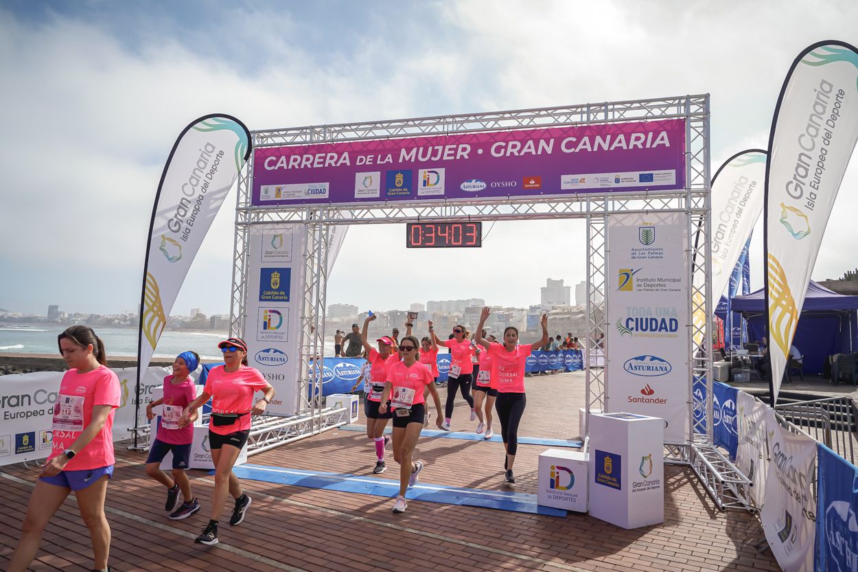 Las fotos de meta de la Carrera de la Mujer de Gran Canaria 11 33 14 15701 O